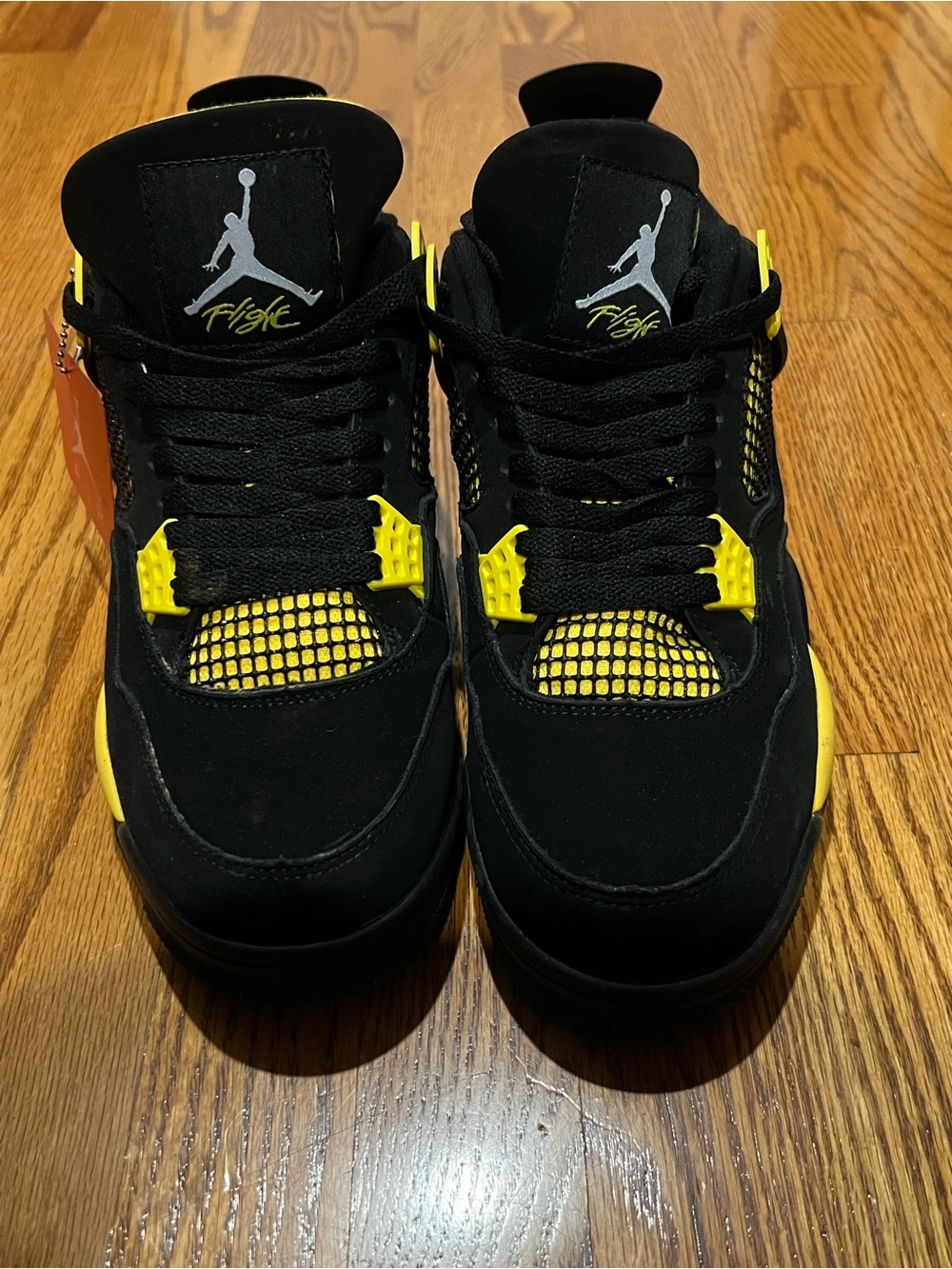 Men’s Jordan Thunder Sneakers